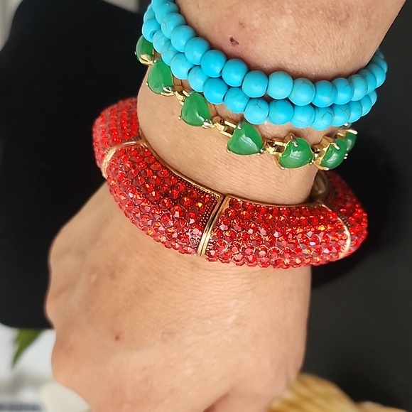 Statement Red Crystal Bangle Stretch Bracelet - Picture 5 of 7